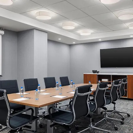 Hyatt Place - Times Square Hotel 4*