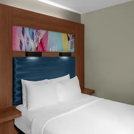 Aloft By Marriott Manhattan Downtown - Financial District Hotel New York