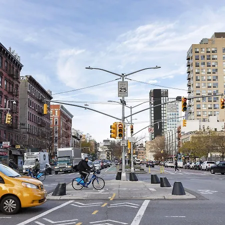 Hotel Kasa Lantern Lower East Side New York