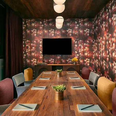 Moxy Nyc Lower East Side