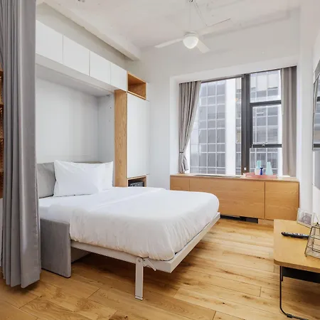 Placemakr Street Aparthotel