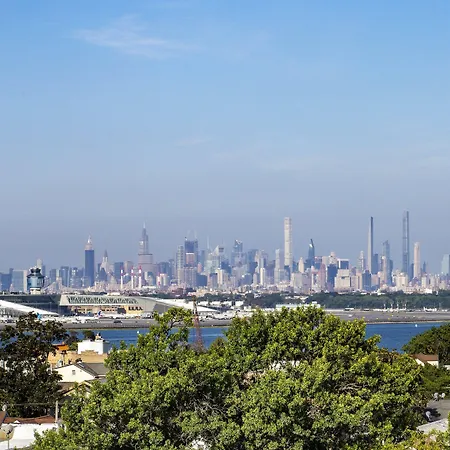Voco Fiorello - Laguardia Airport By Ihg Hotel