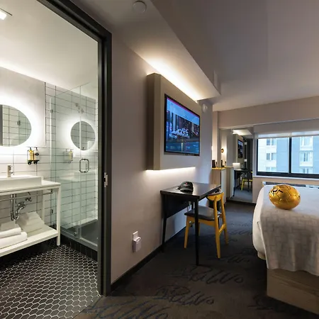 Pestana Cr7 Times Square Hotel 4*