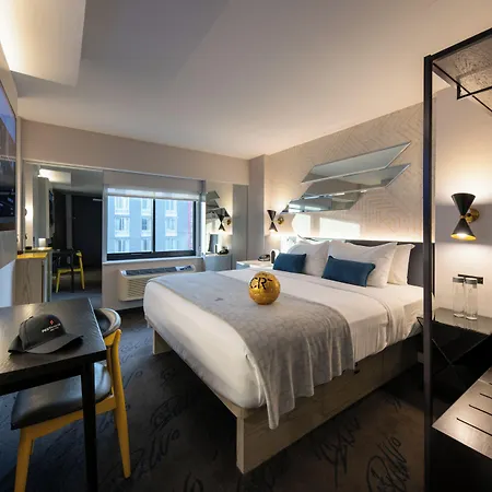 Hotel Pestana Cr7 Times Square 4*
