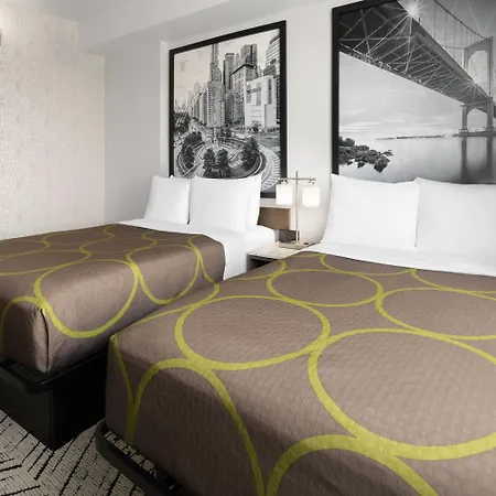 Super 8 By Wyndham Bronx Near Stadium Hotel