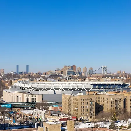 Super 8 By Wyndham Bronx Near Stadium 2* New York