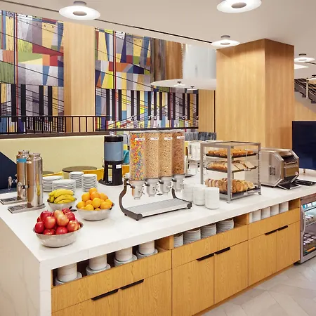 Home2 By Hilton Times Square Hotel 3*