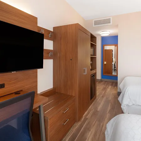 Express - Nyc Brooklyn - Sunset Park By Ihg Hotel 3*