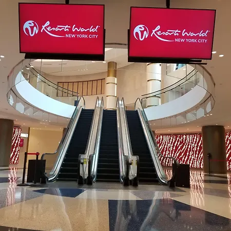Hotel Hyatt Regency Jfk Airport At World 4*