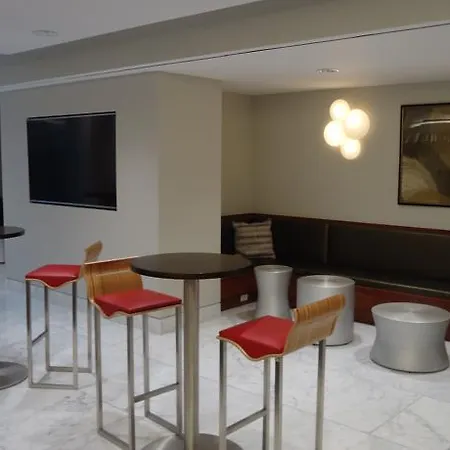 Midtown East At View 34 - A Premier Furnished Apartment *