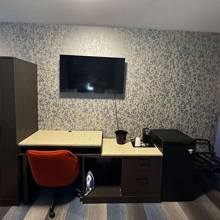 Super 8 By Wyndham Brooklyn Fulton Street Broadway Junction New York