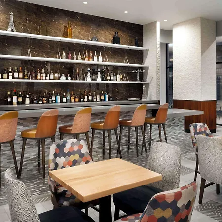 Hotel Doubletree By Hilton Long Island City, Ny 3*