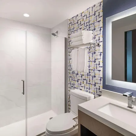 Doubletree By Hilton Long Island City, Ny Hotel