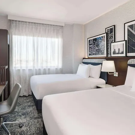 Doubletree By Hilton Long Island City, Ny Hotel