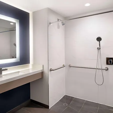 Hotel Doubletree By Hilton Long Island City, Ny New York