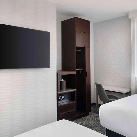 Hotel Doubletree By Hilton Long Island City, Ny