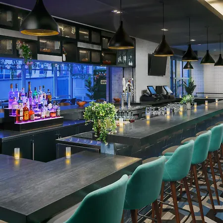 Hyatt Place Chelsea Hotel 4*