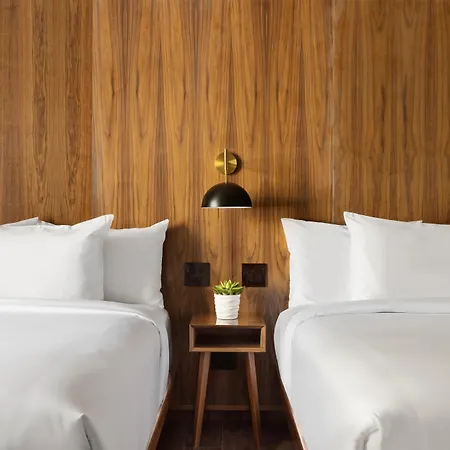 Grayson Hotel