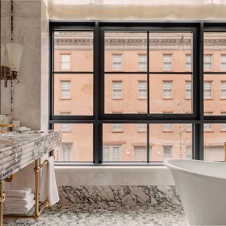 Fouquet's Hotel New York