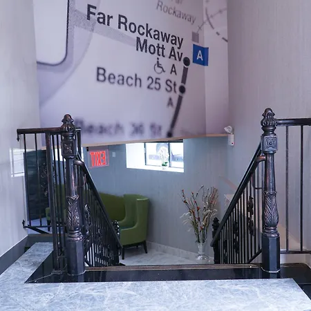 Hotel Mint Jfk Airport 3*