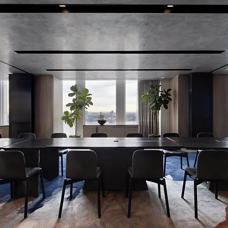 Equinox Hotel 5*