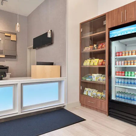 Express - Jamaica - Jfk Airtrain - Nyc By Ihg Hotel New York