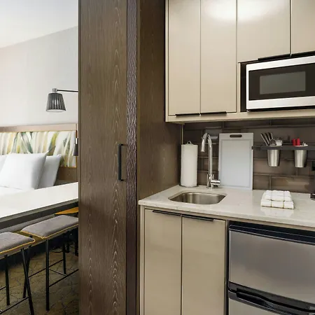 Towneplace By Marriott Manhattan/chelsea