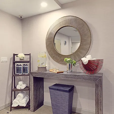 Artezen Hotel 4*