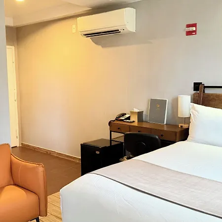 Madison Les 3* New York