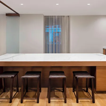 Ac By Marriott Downtown Hotel 4*