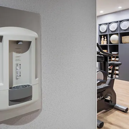 Hotel Ac By Marriott Downtown New York
