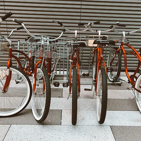 Pod Brooklyn 3*