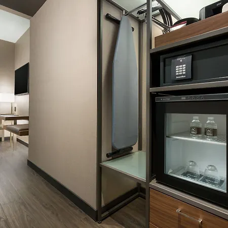 Hotel Ac By Marriott Times Square 4*