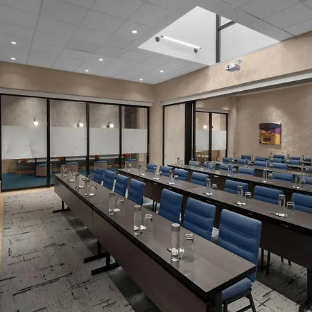 Courtyard By Marriott World Trade Center Area Hotel New York