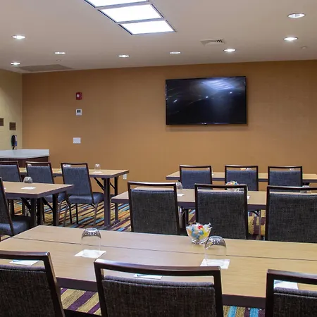 Fairfield & By Marriott Queens/fresh Meadows New York
