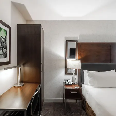 Hotel Distrikt City, Tapestry Collection By Hilton