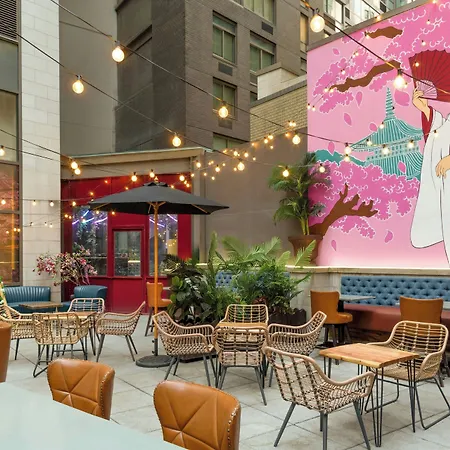 Hotel Four Points By Sheraton Downtown 3*