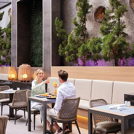 Hotel Riu Plaza Times Square 4*