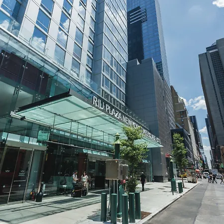 Hotel Riu Plaza Times Square 4*