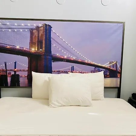 Hotel Rodeway Near Jfk Airport
