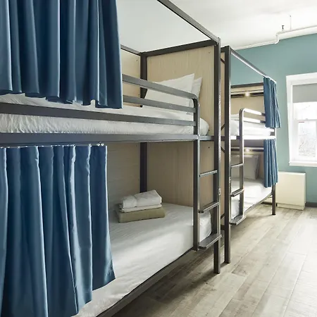 Hostel Hi *
