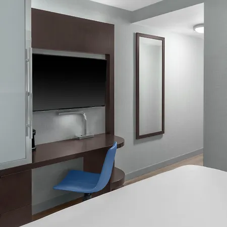 Hotel Aloft By Marriott Manhattan Downtown - Financial District New York
