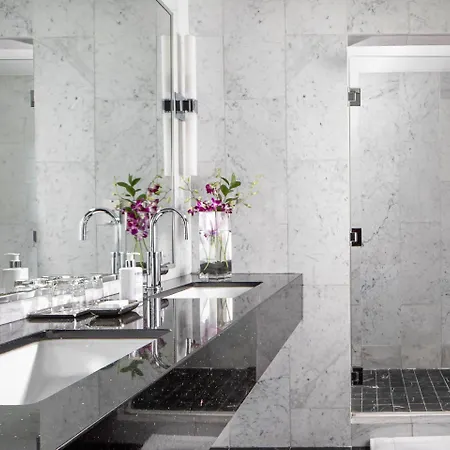 Hotel 6 Columbus Park New York