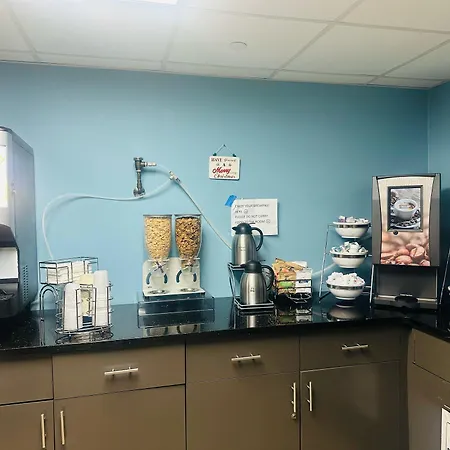 Days By Wyndham Brooklyn Borough Park Hotel 3*