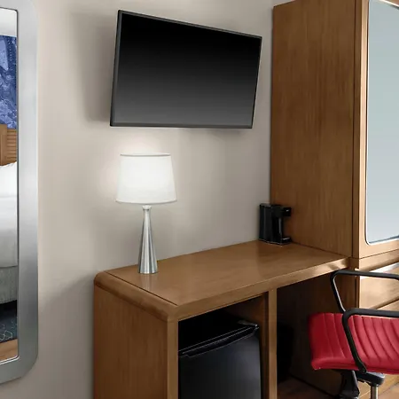 Fairfield By Marriott Manhattan/financial District Hotel New York