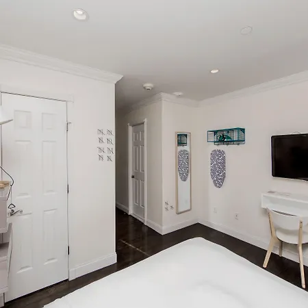 Hotel East Village