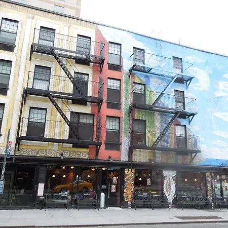 East Village 3*