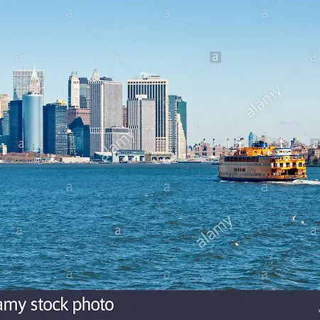 Hotel Fairfield & By Marriott Staten Island
