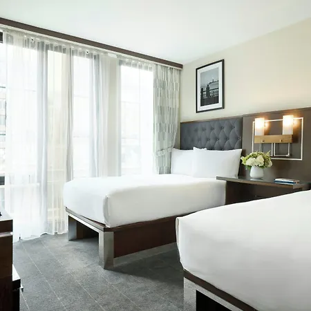 Archer Hotel