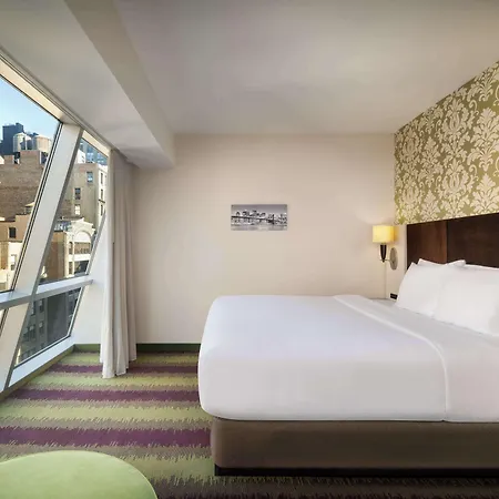 Western Premier Herald Square 3*